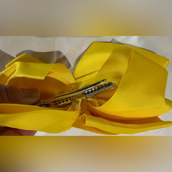 💛Like New💛 Disney: Costume Bow & Costume Headband with Multicoloured Accents - Picture 9 of 11